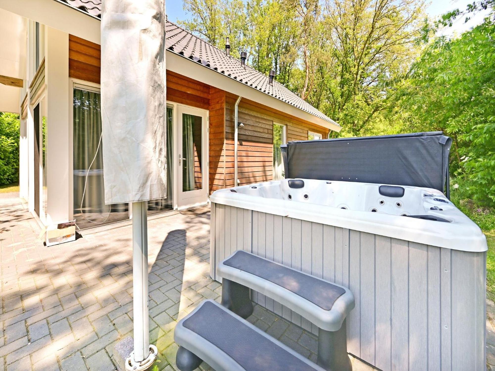 Chalet With Gorgeous View Of The Natural Surroundings Weerselo Esterno foto